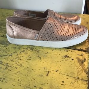 Skechers Bobs B-Loved Sole Search Womens Sneakers